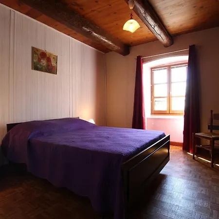 Independant Avec Cour Privative Pres De Lavoute-chilhac Et Langeac - Fr-1-582-224 *