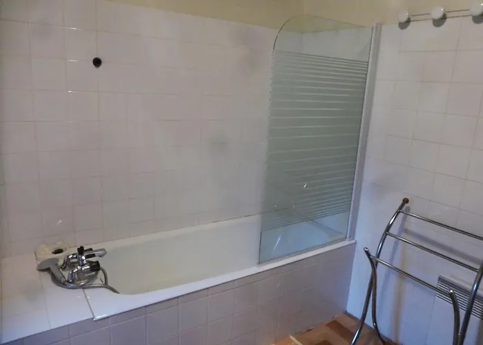 Independant Avec Cour Privative Pres De Lavoute-chilhac Et Langeac - Fr-1-582-224 Holiday home Ferrussac