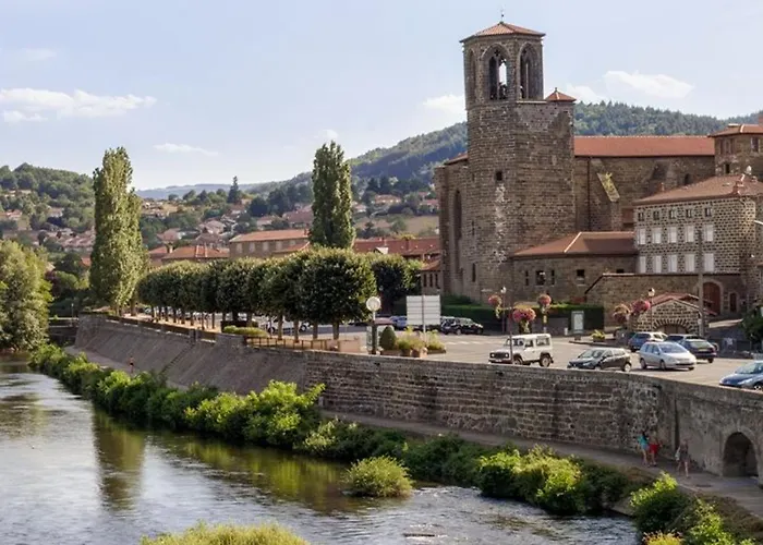 Independant Avec Cour Privative Pres De Lavoute-chilhac Et Langeac - Fr-1-582-224 Holiday home Ferrussac